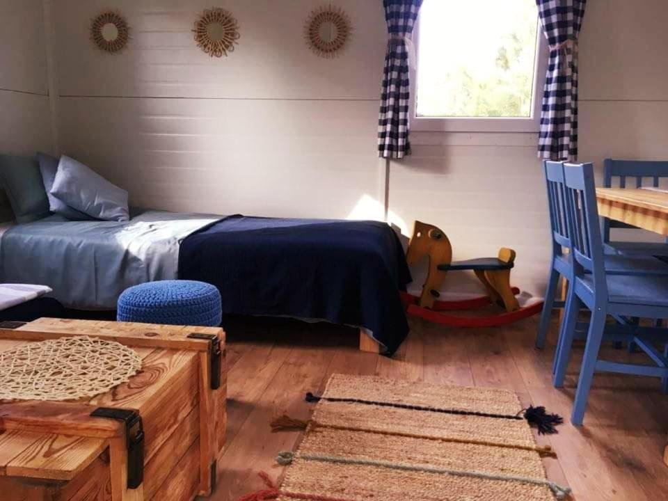 Miodowy Zakatek Caloroczne Domki I Pokoje Przy Suntago, Deepspot, Pyszne Sniadania, Grill, Ognisko Mszczonów Extérieur photo