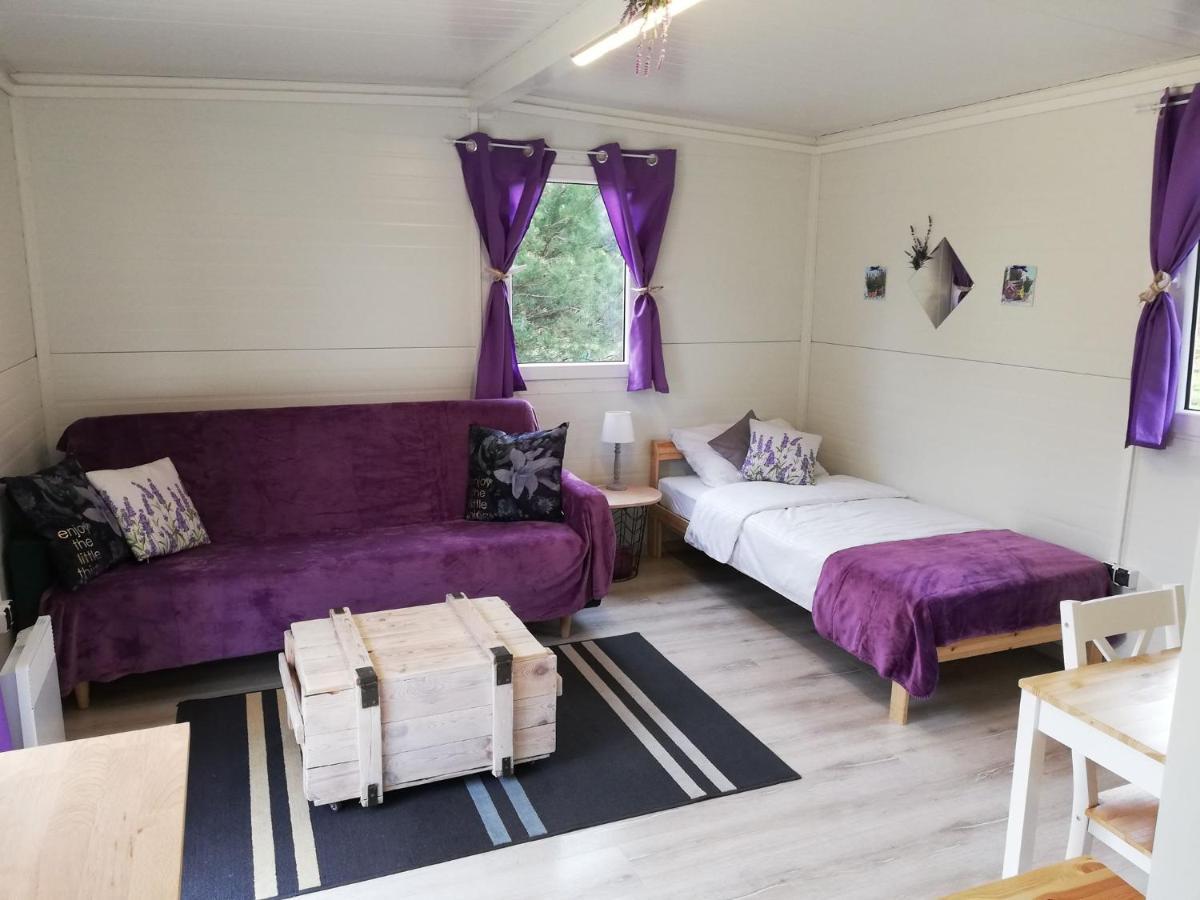 Miodowy Zakatek Caloroczne Domki I Pokoje Przy Suntago, Deepspot, Pyszne Sniadania, Grill, Ognisko Mszczonów Extérieur photo