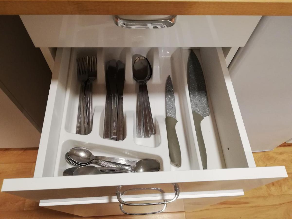 Miodowy Zakatek Caloroczne Domki I Pokoje Przy Suntago, Deepspot, Pyszne Sniadania, Grill, Ognisko Mszczonów Extérieur photo