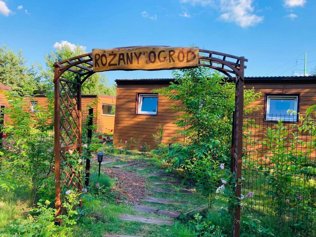 Miodowy Zakatek Caloroczne Domki I Pokoje Przy Suntago, Deepspot, Pyszne Sniadania, Grill, Ognisko Mszczonów Extérieur photo