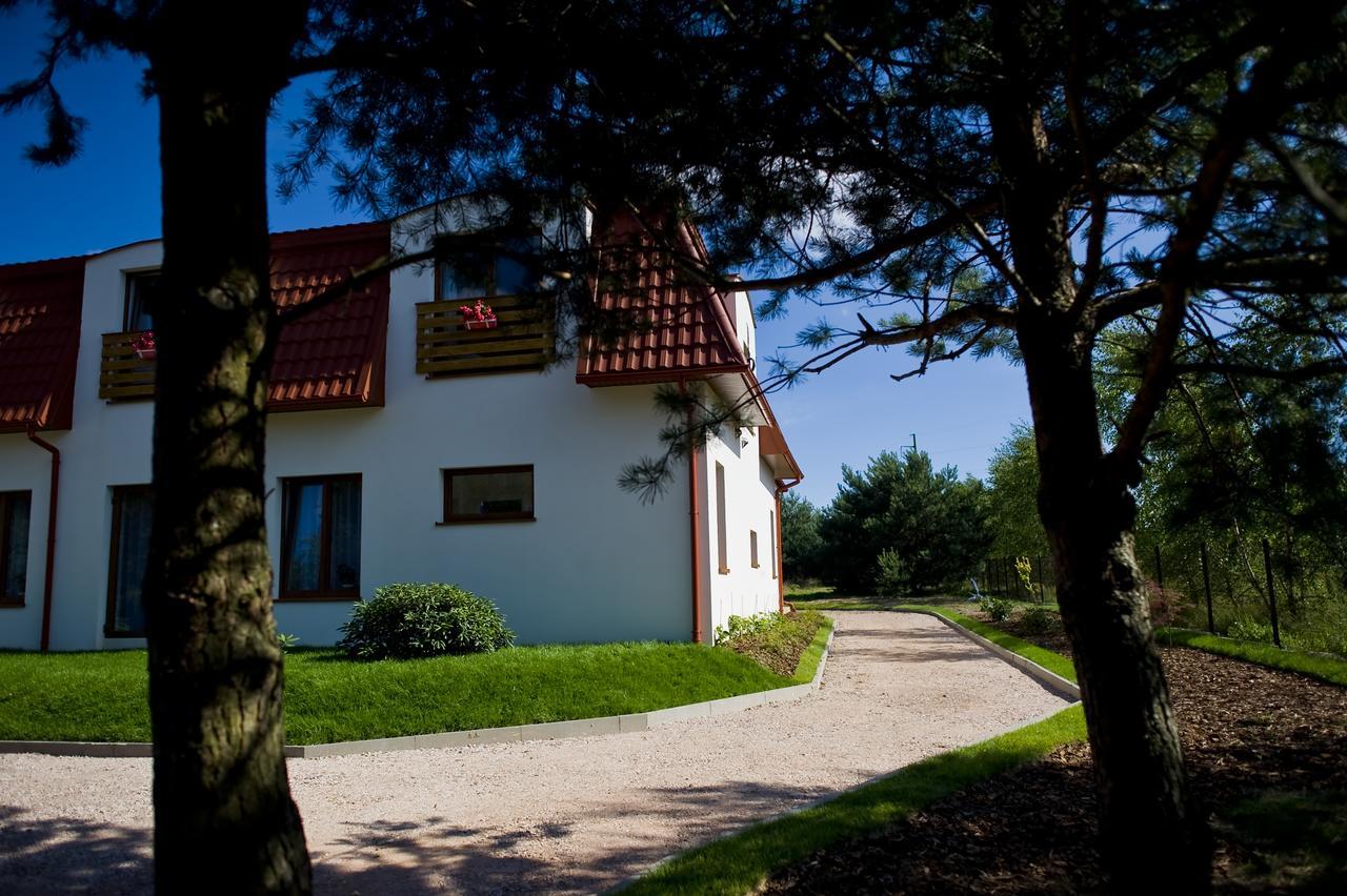 Miodowy Zakatek Caloroczne Domki I Pokoje Przy Suntago, Deepspot, Pyszne Sniadania, Grill, Ognisko Mszczonów Extérieur photo