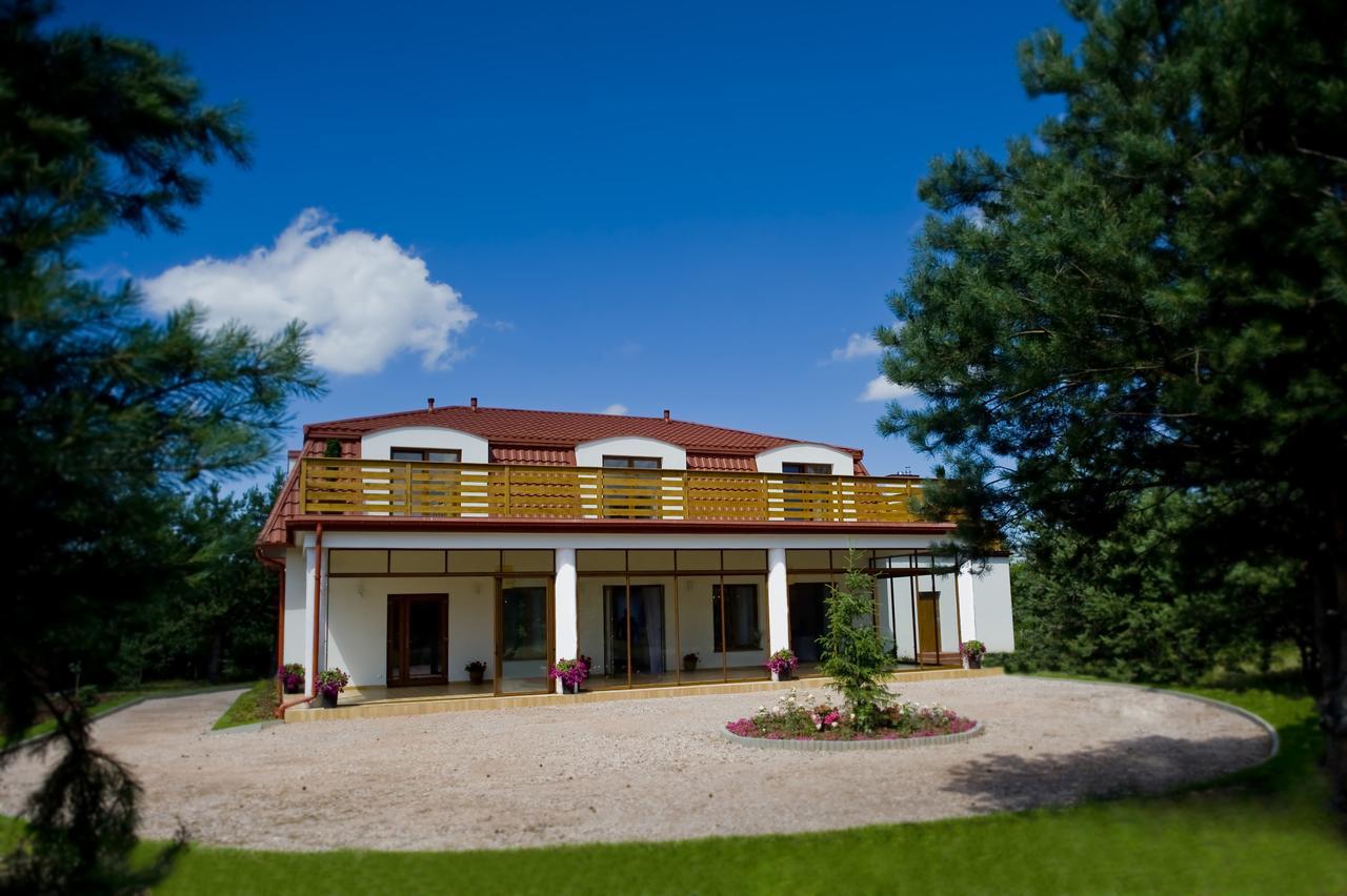 Miodowy Zakatek Caloroczne Domki I Pokoje Przy Suntago, Deepspot, Pyszne Sniadania, Grill, Ognisko Mszczonów Extérieur photo