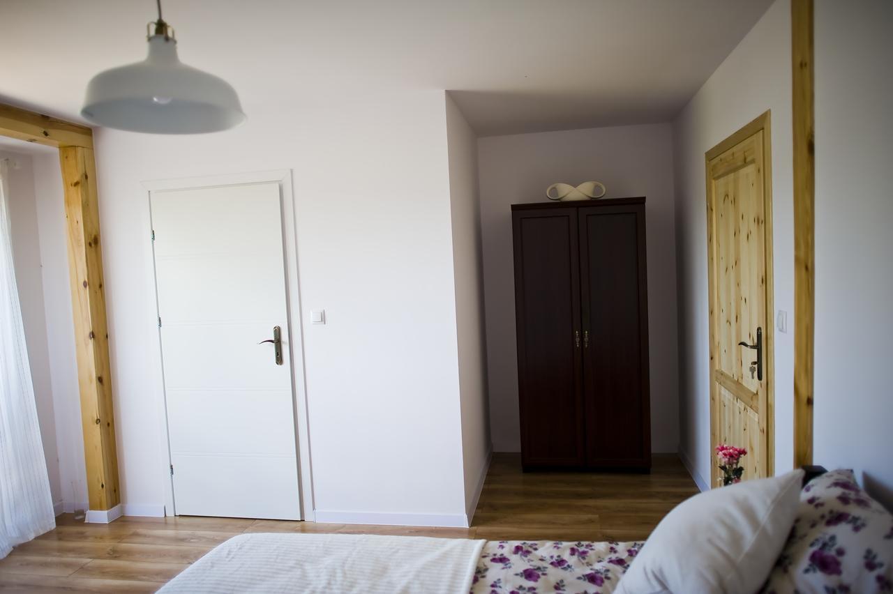 Miodowy Zakatek Caloroczne Domki I Pokoje Przy Suntago, Deepspot, Pyszne Sniadania, Grill, Ognisko Mszczonów Extérieur photo