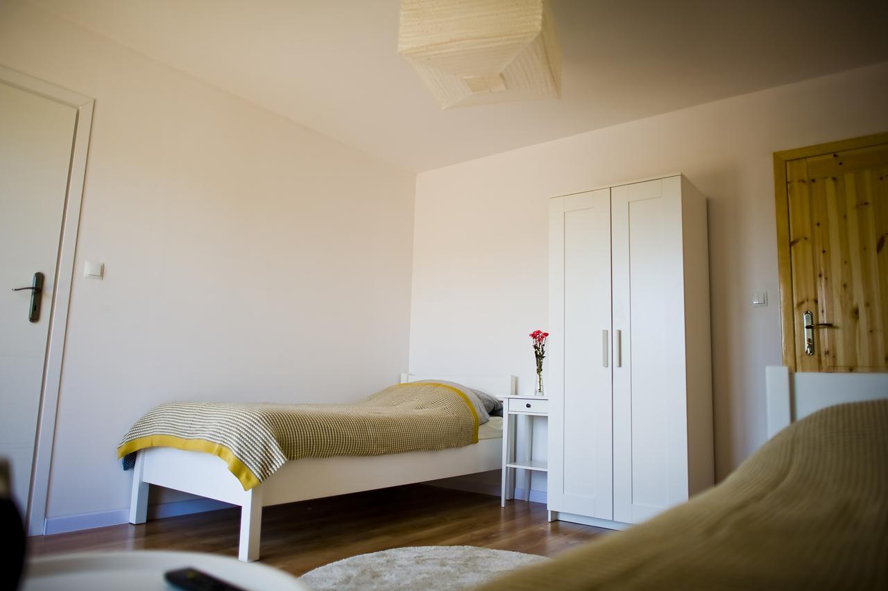 Miodowy Zakatek Caloroczne Domki I Pokoje Przy Suntago, Deepspot, Pyszne Sniadania, Grill, Ognisko Mszczonów Extérieur photo