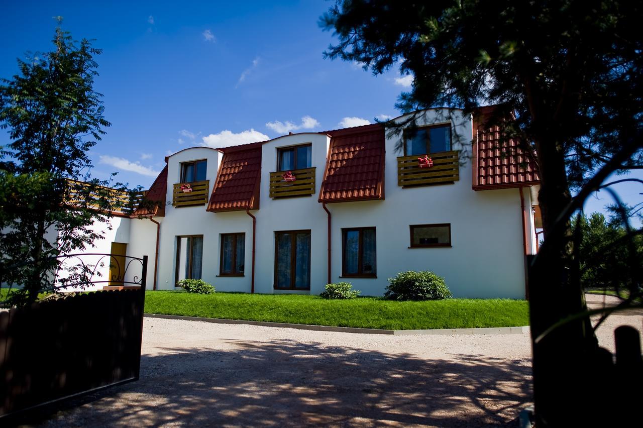 Miodowy Zakatek Caloroczne Domki I Pokoje Przy Suntago, Deepspot, Pyszne Sniadania, Grill, Ognisko Mszczonów Extérieur photo