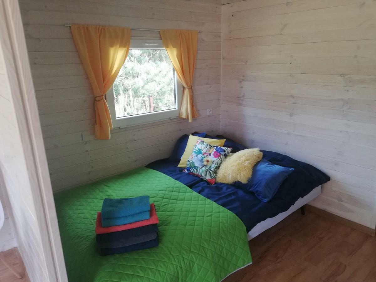 Miodowy Zakatek Caloroczne Domki I Pokoje Przy Suntago, Deepspot, Pyszne Sniadania, Grill, Ognisko Mszczonów Extérieur photo